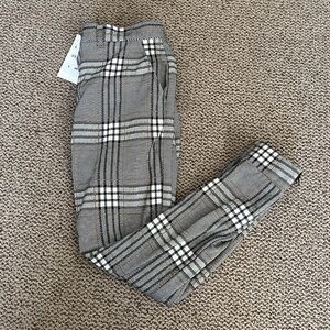 NWT Sara pants